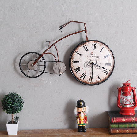 bike-hanging-wall-clock